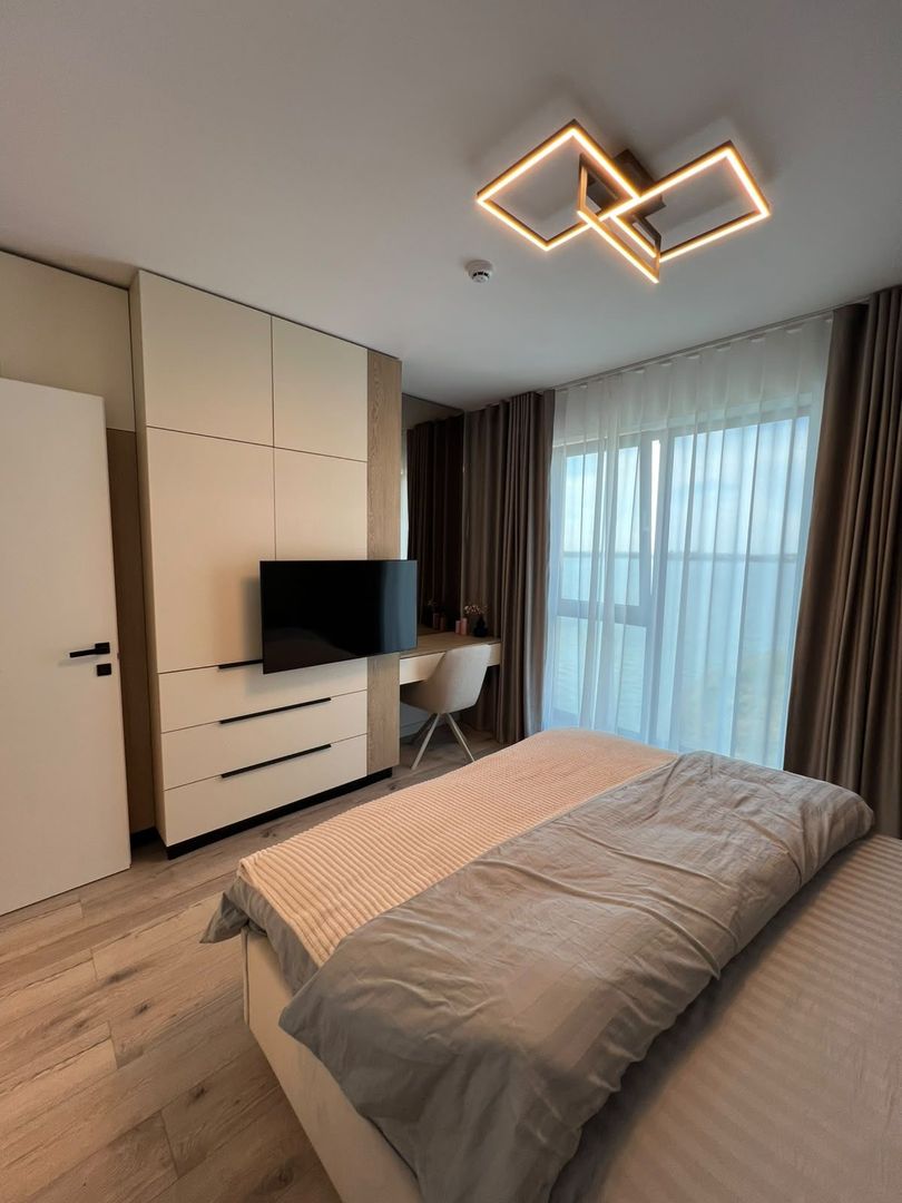 Apartament 2 camere Mamaia | Vedere frontală la lac | mobilat modern - Poză 9