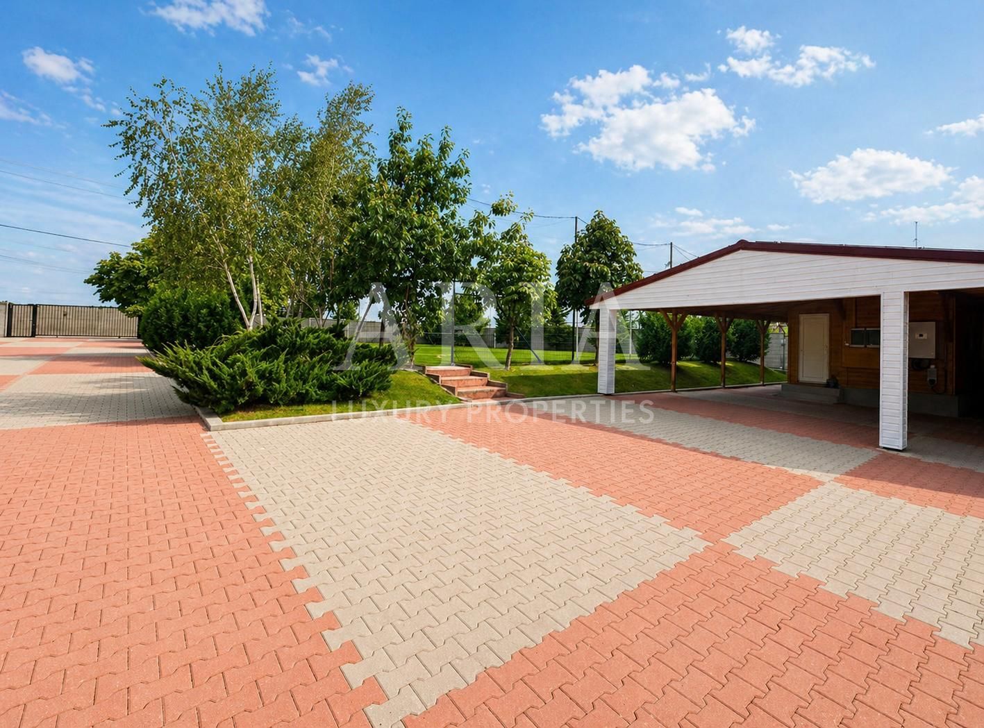SNAGOV VILA | 36m DESCHIDERE LA LAC | PONTON 250mp | JACUZZI | SPA | BOWLING - Poză 30