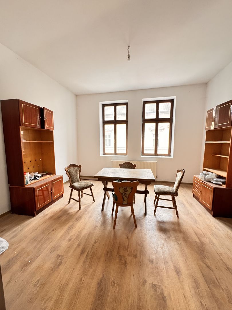 Spațiu comercial de închiriat – Ultracentral, Oradea – 203 mp utili – - Poză 1