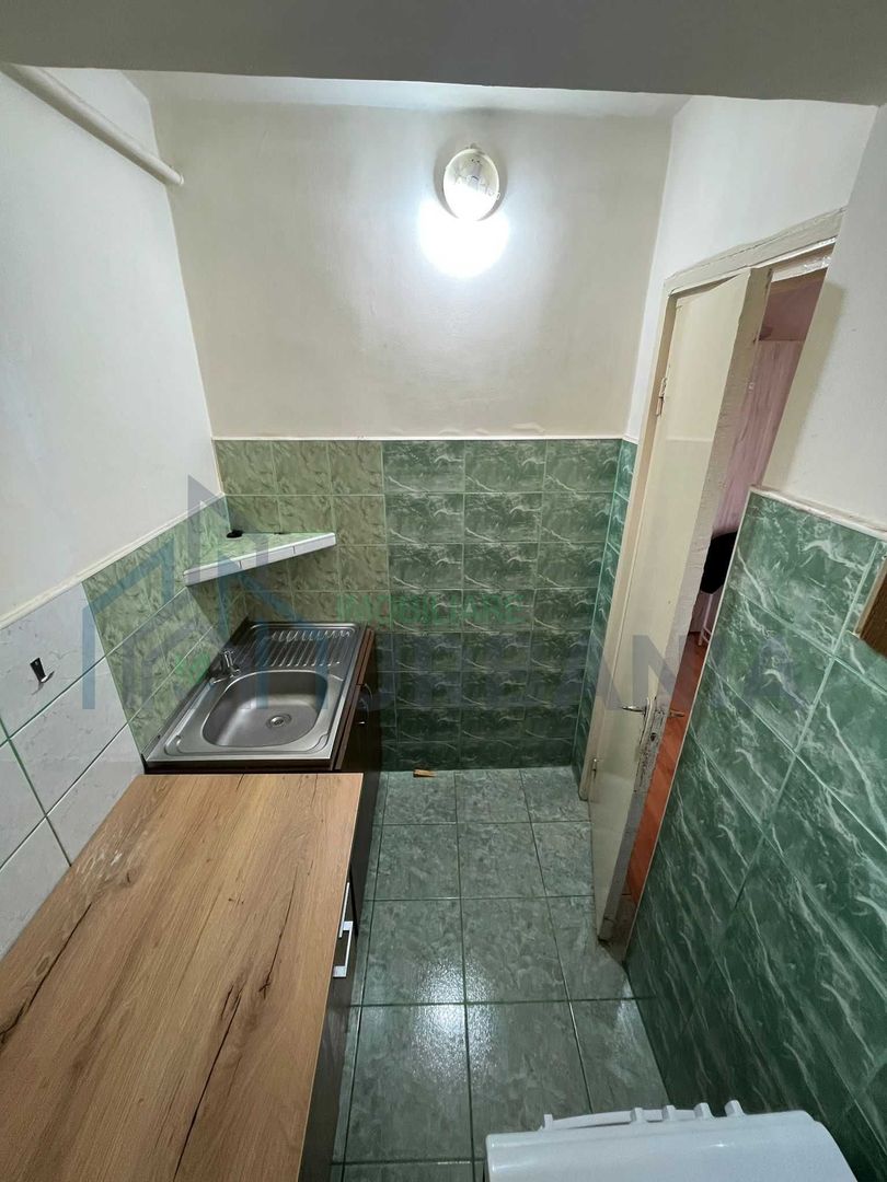 Garsonieră de închiriat în cartierul Alexandru cel Bun, Iași - Poză 6