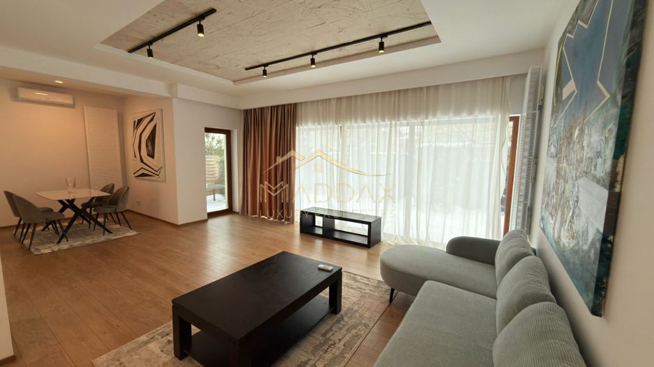 Vila cu 5 camere *200mp* + Teren *300* / 3 locuri de parcare // Pipera - Poză 2