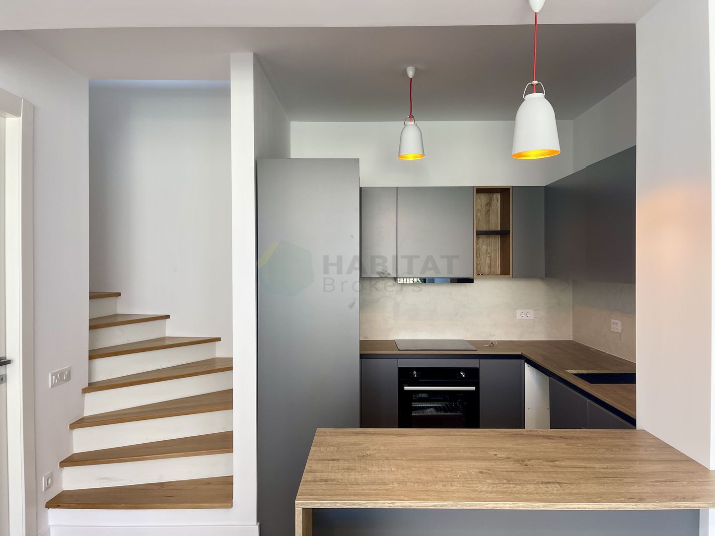 Vila urbane 4 camere | Tunari-Parc - Poză 4