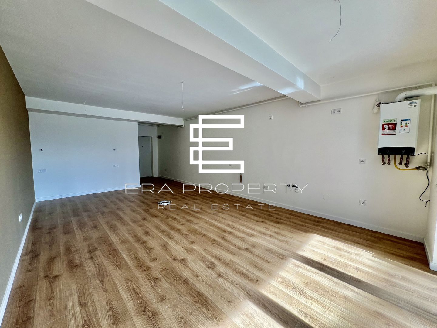 Apartament 1 camera - etaj 1 - intabulat - la cheie - zona Aeroport Sibiu - Poză 1
