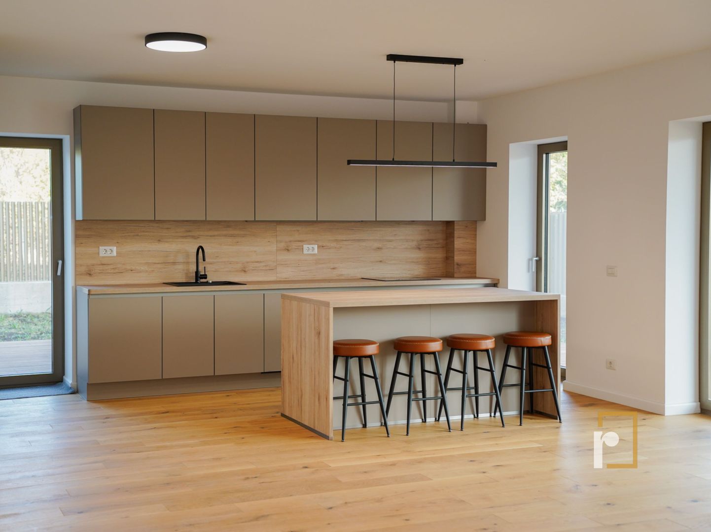 APARTAMENT 2 CAMERE | GREEN LAKE | LOC DE PARCARE | GRADINA 168MP - Poză 5