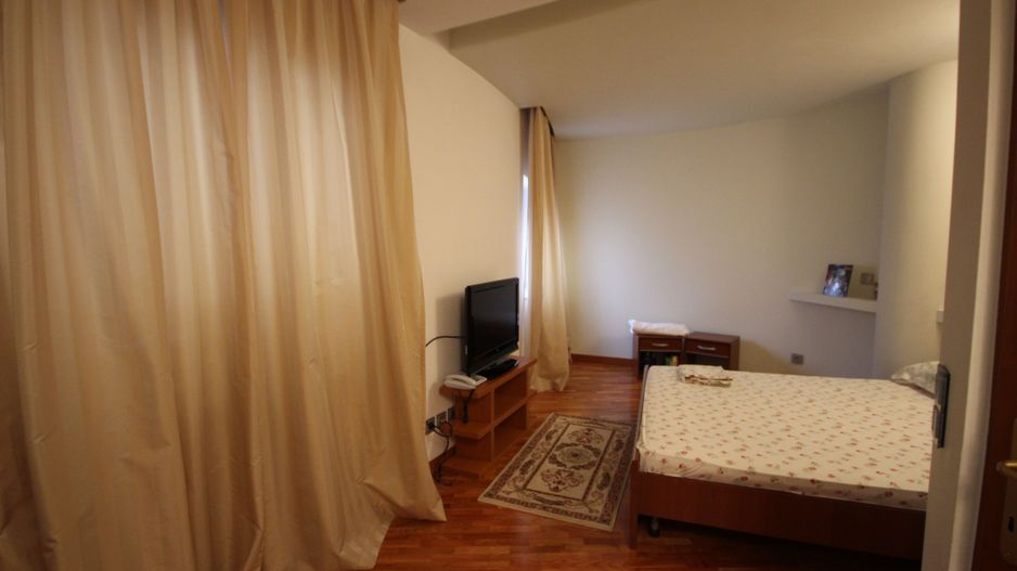 Casa pretabila birouri, camin de batrani - Poză 36