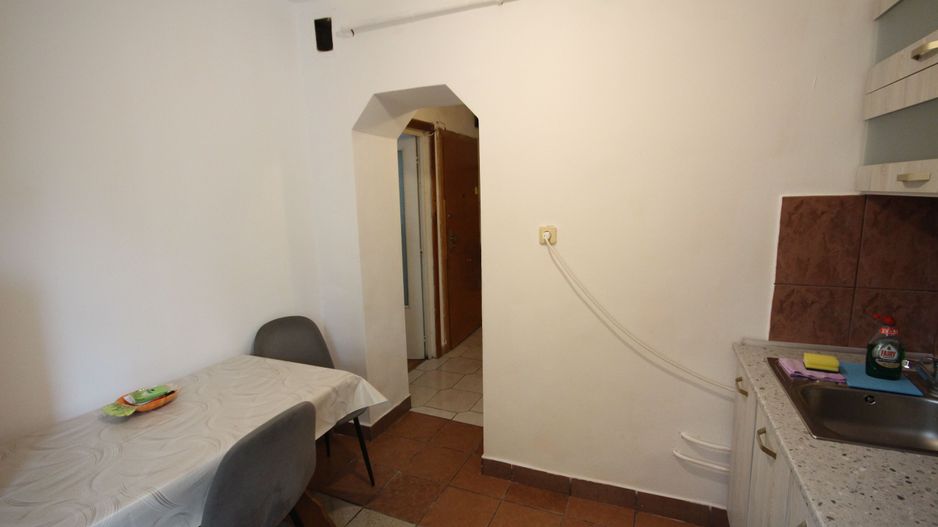 Decomandat in zona Girocului - Poză 8