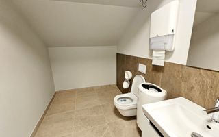 Clădire istorică ultracentrală, PUB + 13 birouri, S+P+M, renovată 2024 - Poză 22