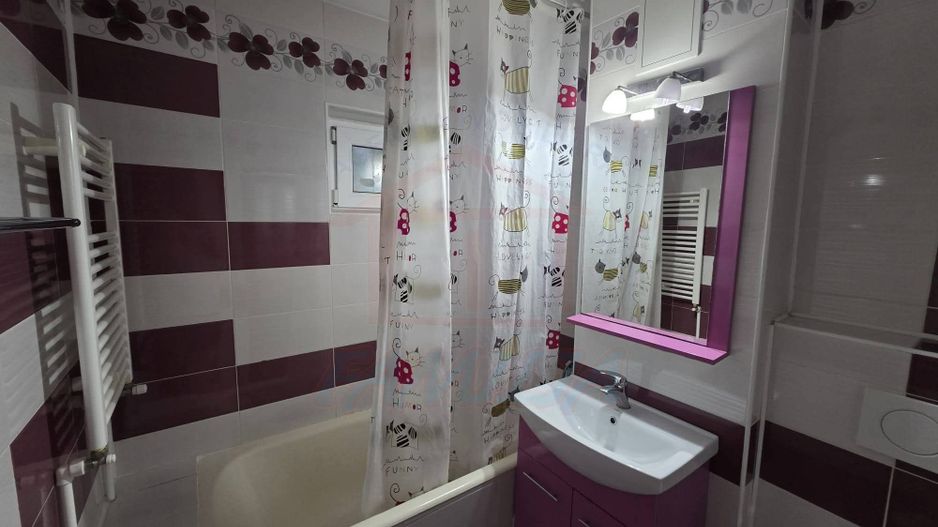 SE VINDE APARTAMENT 3 CAMERE, MICRO 17, 91.000 EURO - Poză 6