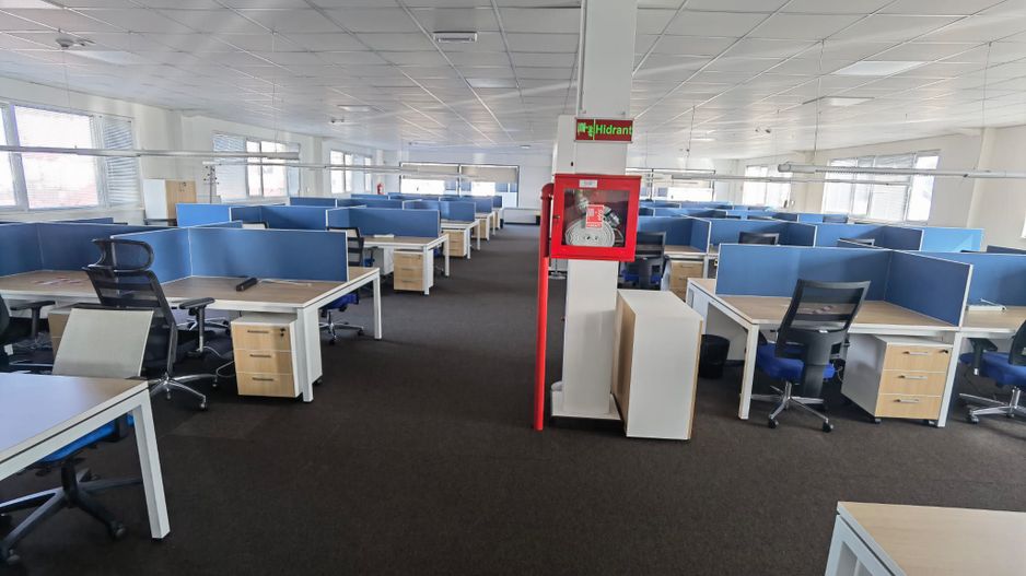 Spatii birouri/servicii - Poză 4