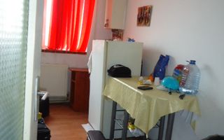 Apartament cu 1 camere de vânzare în zona Dambul Rotund - Poză 2
