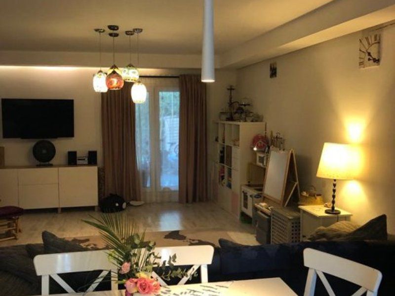 Vila mobilata si utilata, curte, terasa inchisa, parcare - Poză 13