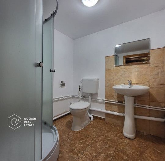 Casa de vacanta, teren 2500 mp, sat. Casoaia - Poză 10