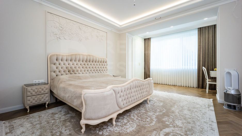 Apartament 4 camere, 160 mp, str. Nadejda Russo, Rîșcani - Poză 10