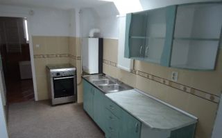 De închiriat apartament cu 3 camere   zonă centrală, lângă Cetate - Poză 5