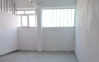 Cladire ideală pentru diverse scopuri comerciale sau industriale - Poză 15