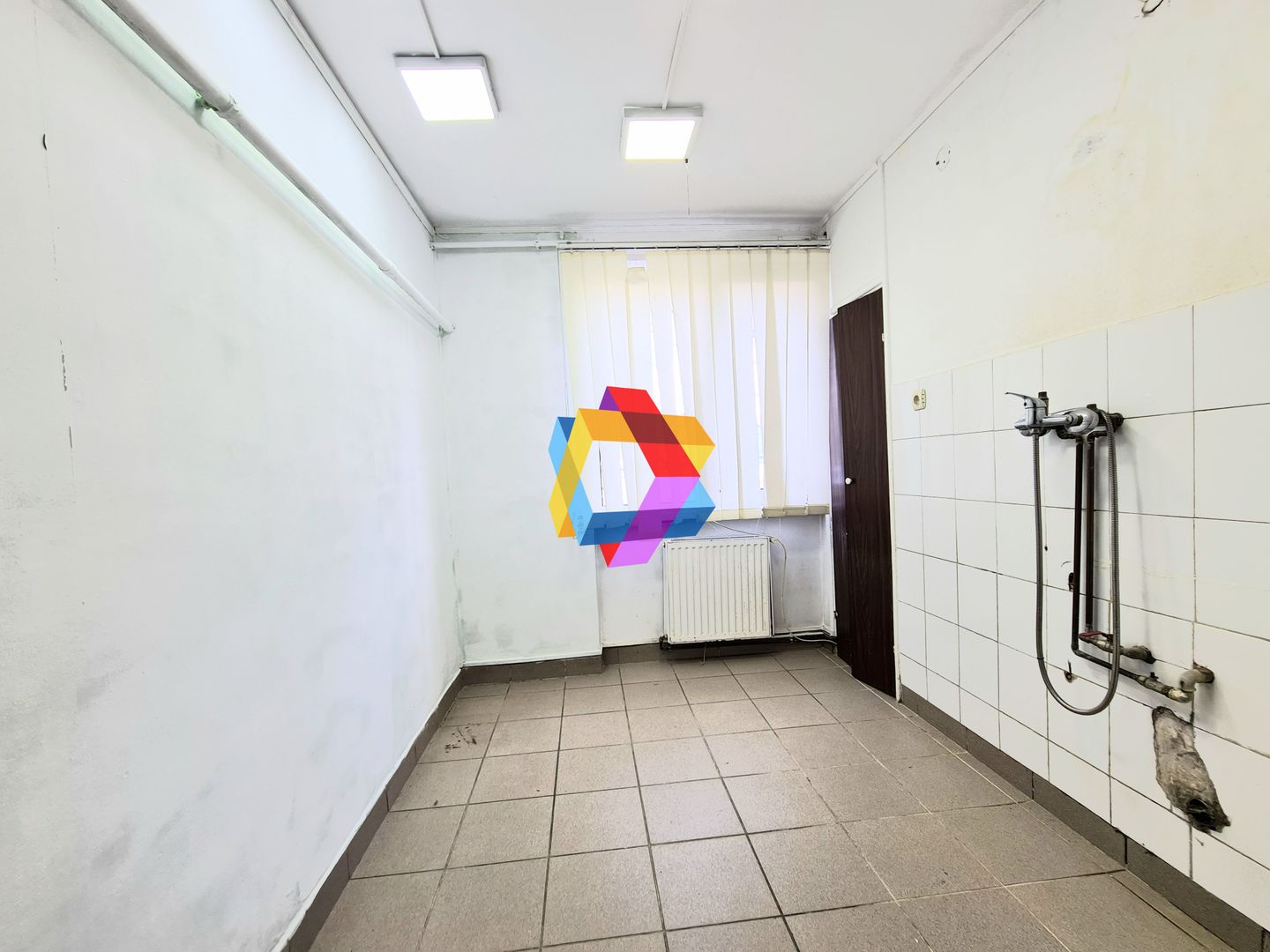 Spatiu comercial de vânzare cu vad Brașov - 55 mp # plus-imo.ro - Poză 6