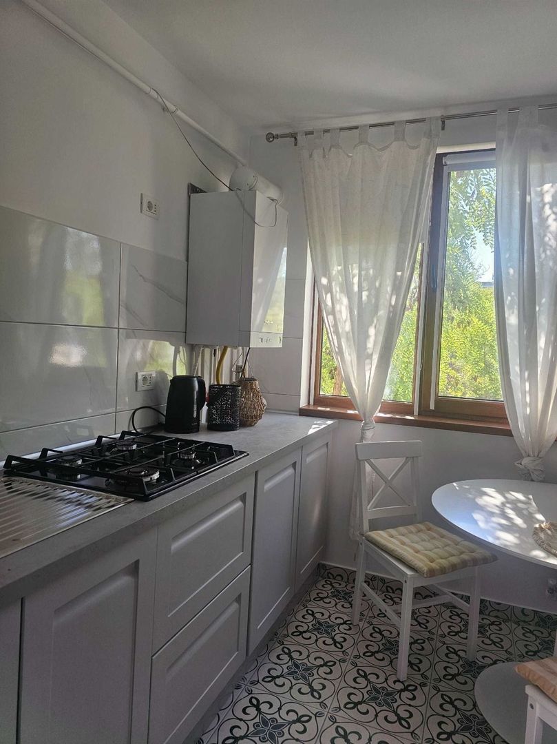 De inchiriat apartament cu 3 camere Tiglina 1, 520 euro - Poză 2