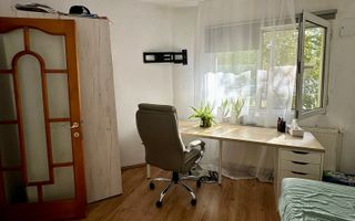 3 Camere Decomandat - Bloc 1980 - Zona Canta - Poză 1