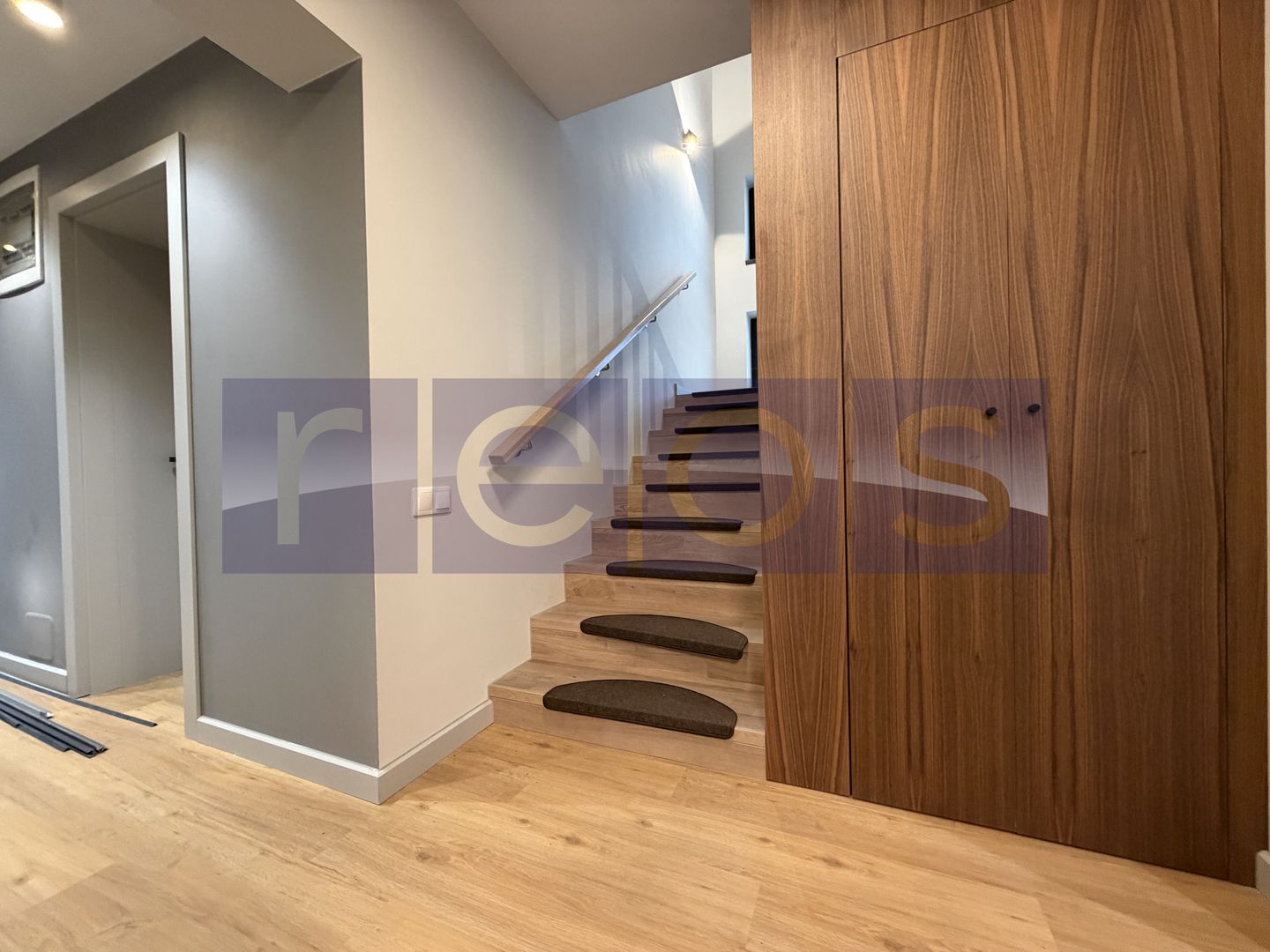 VILĂ PREMIUM | CARTIERUL HENRI COANDĂ | 191 MP UTILI | DESIGN MODERN | - Poză 21