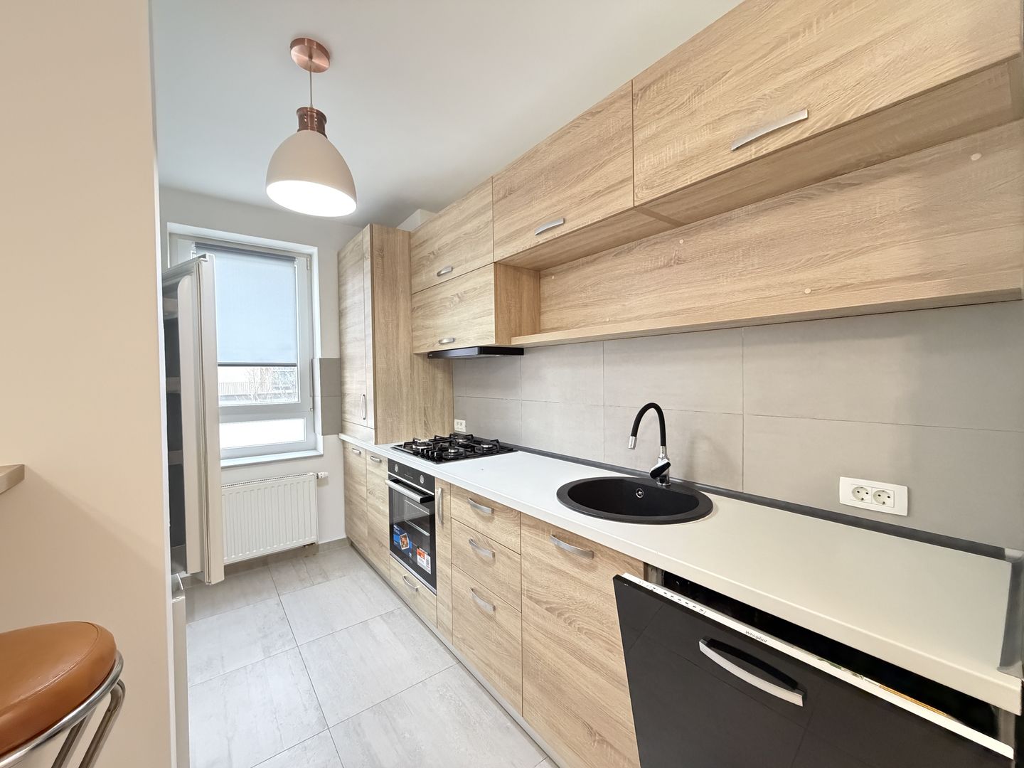 Studio - Coresi Avantgarden-Kasper - Poză 4