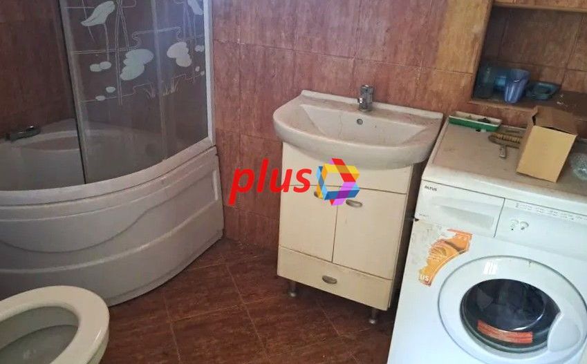 Casa individuala Sacele, 75 mp + garaj + 615 mp curte - Poză 6