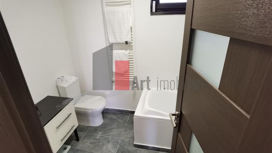 VIla 11 Camere Cernica - Poză 14