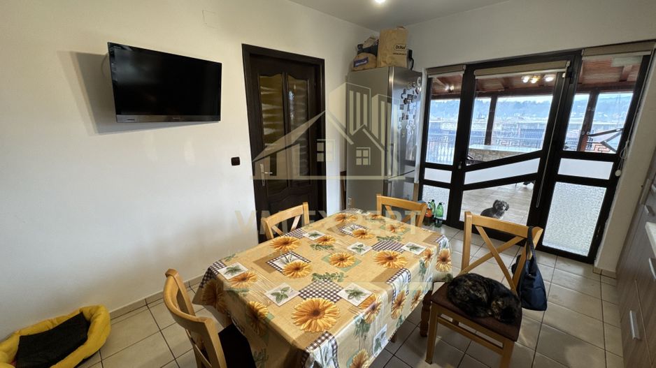 VILA 5 CAMERE 246 MP TEREN 817 MP CÂMPULUNG, 0 COMISION CUMPARATOR - Poză 44