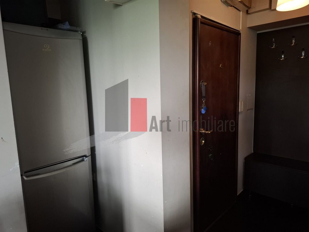 Vânzare apartament 3 camere Obregia - Poză 5
