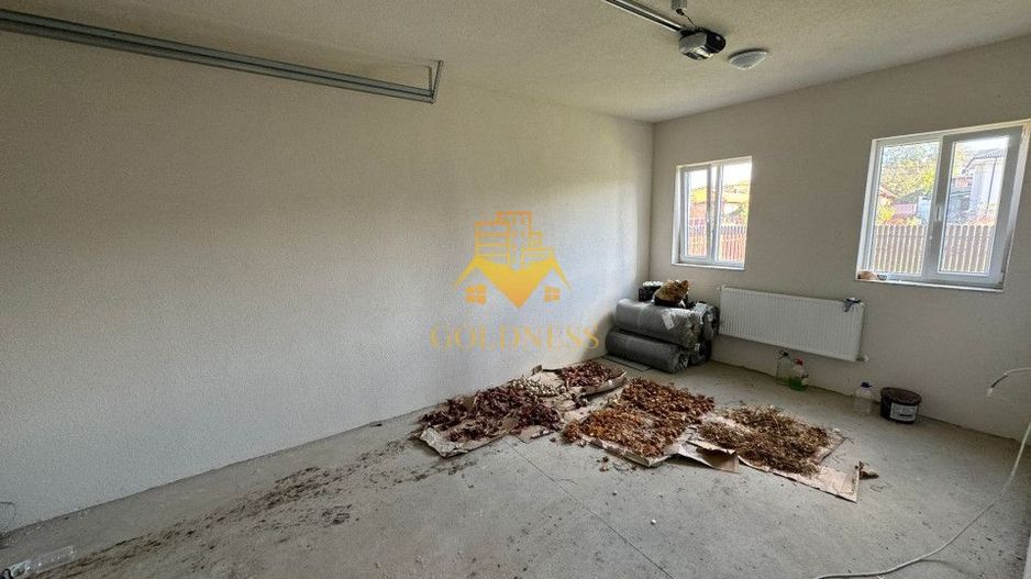 Casa 4 Camere Semifinisata, Curte 450mp, Terasa 65mp,  Dezmir - Poză 14