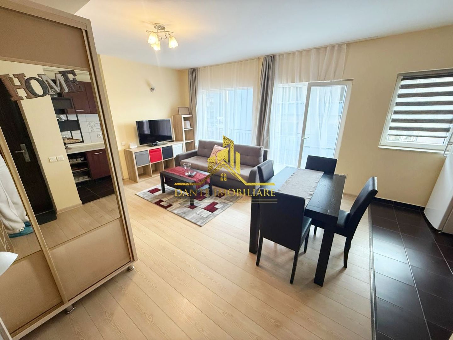 2 camere, spatios, modern, bloc nou, balcon, parcare, zona VIVO - Poză 14