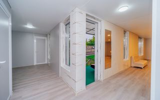 Casă de ultimă generație cu panouri solare de vânzare - Poză 20