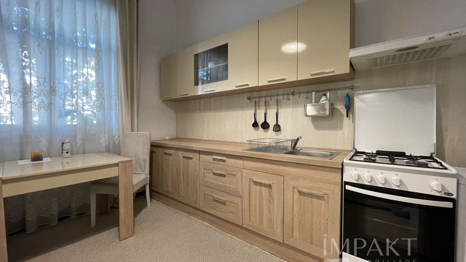 Apartament cu o cameră în zona centrala! - Poză 6