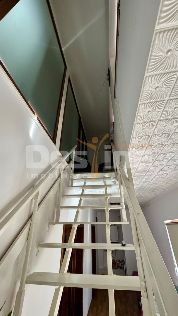Casa spatioasa cu teren de 800 mp, Muntenii de Jos - 5 camere - Poză 25
