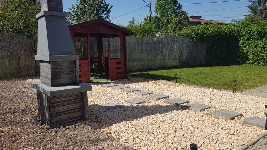 Vila pe parter 4 camere, curte generoasa / Tunari - Poză 3