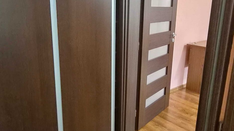 CENTRUL ORASULUI, 2 CAMERE, APARTAMENT SEMIDECOMANDAT - Poză 4