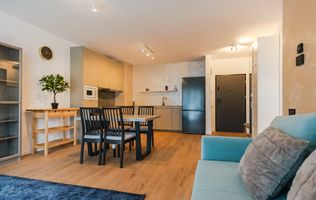 Apartament 3 camere, 2 bai, lux, garaj, complex Liberty!