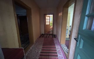 Casă bătrânească în Comuna Brătila - Poză 10