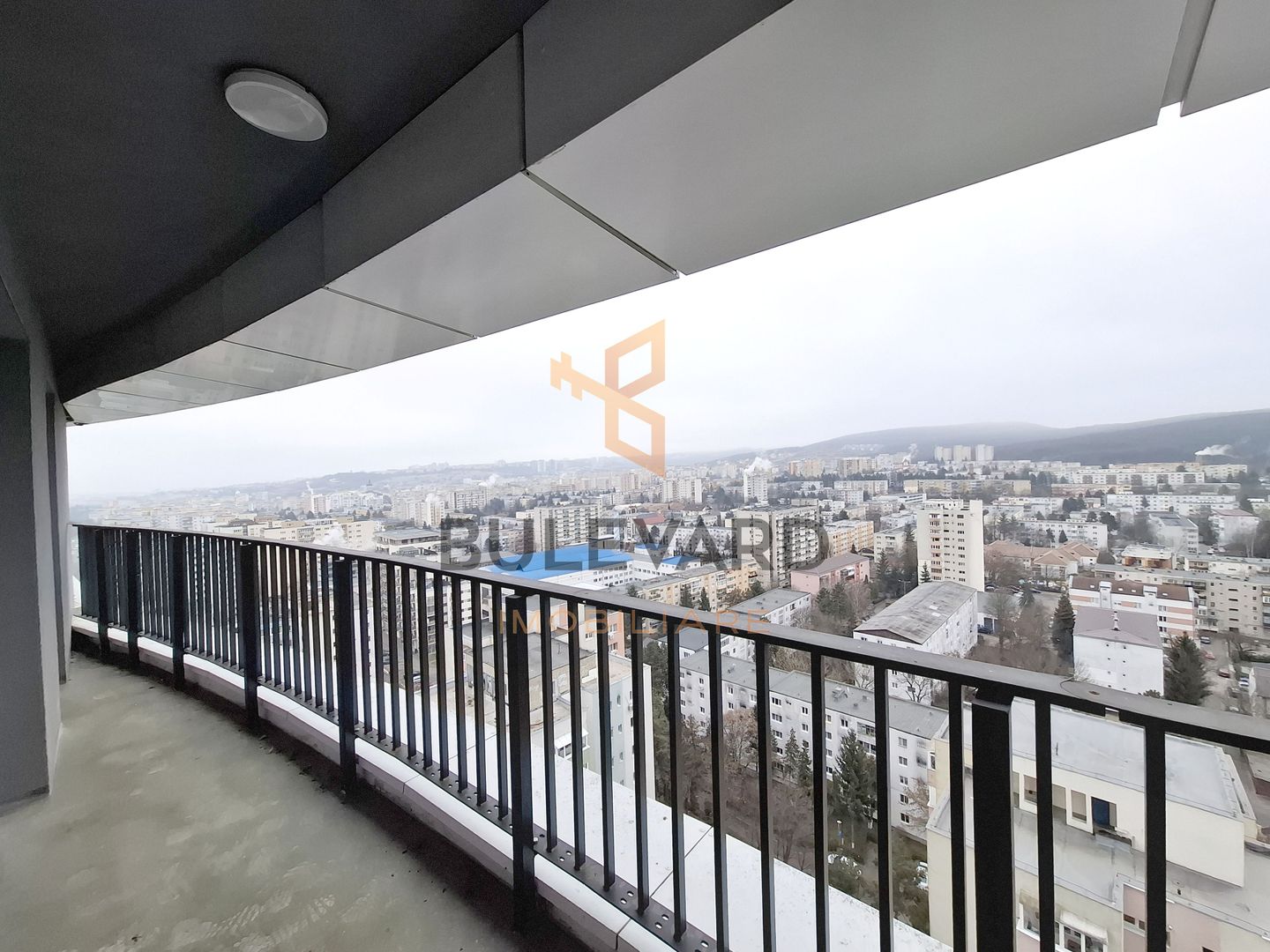 Comision 0. Apartament 2 camere + balcon 7 mp bloc nou cu CF! - Poză 1