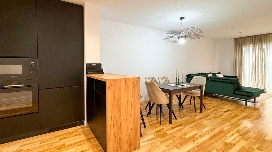 Închiriere | Vila 5 camere | Grădina | Parcare | Pipera - Poză 1