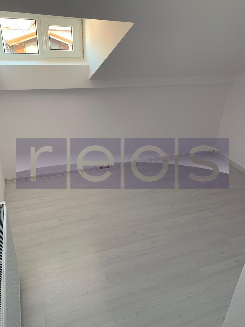 VANZARE - VILA 9 CAMERE  - Vasile Lascar, Mihai Eminescu, Bd. Dacia - Poză 22