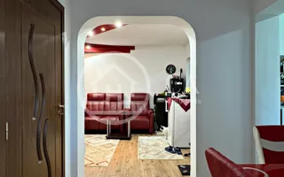 Apartament de vânzare cu 4 camere în zona Rogerius, Oradea - Poză 14