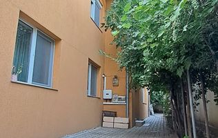 CASA PRIMITOARE, Bld Ferdinand - Gara de Est, curte proprie, parcare
