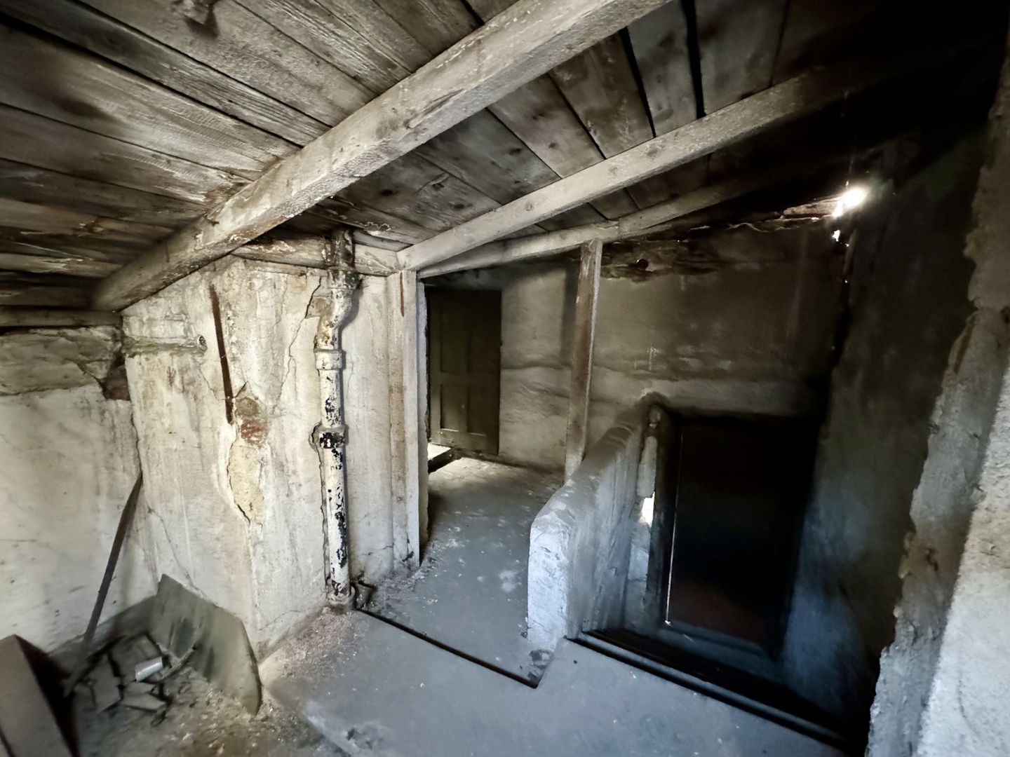 Cladire 1001 mp utili Universitate 2S+P+4E+Pod autorizatie fatada - Poză 17