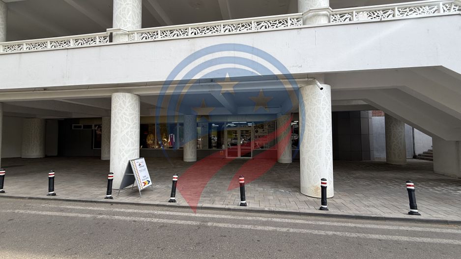 Spațiu comercial de închiriat – Ultracentral, Craiova/Mercur - Poză 1