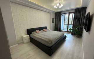 3 rooms apartment for sale | Aviatiei | 2 parking spaces - Poză 5