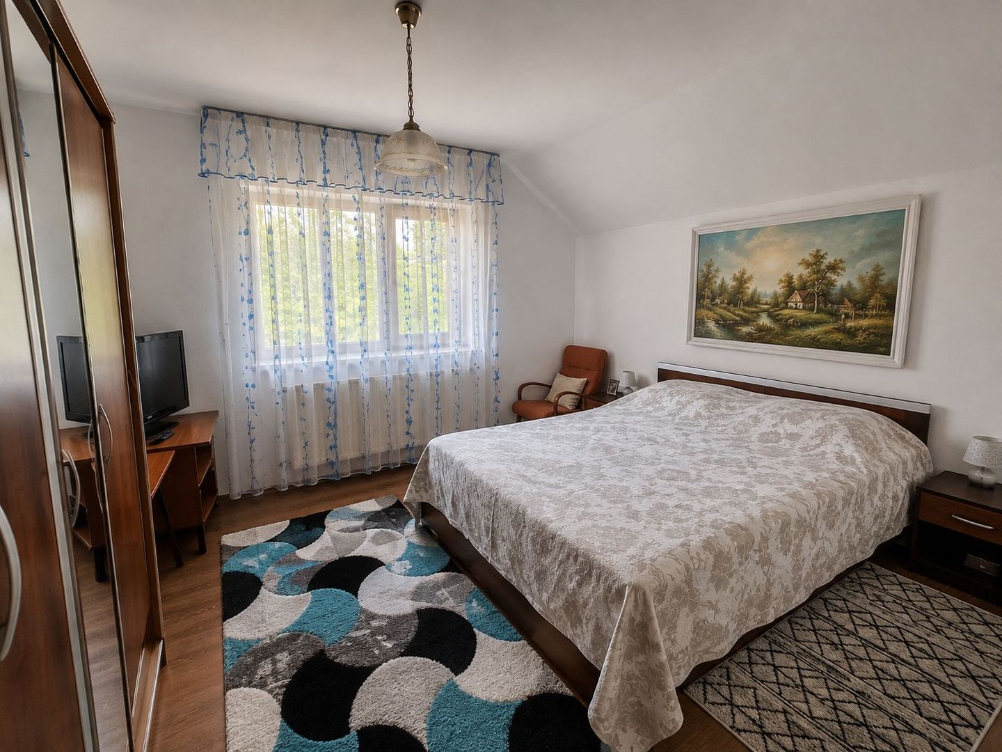Casă individuală | 160 mp utili | 560 mp teren | Vizavi de intrarea în - Poză 5