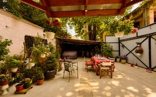 Casă D+P, stil neoclasic, 4 camere, garaj, str. Preparandiei, zona Boul Roșu - Poză 3