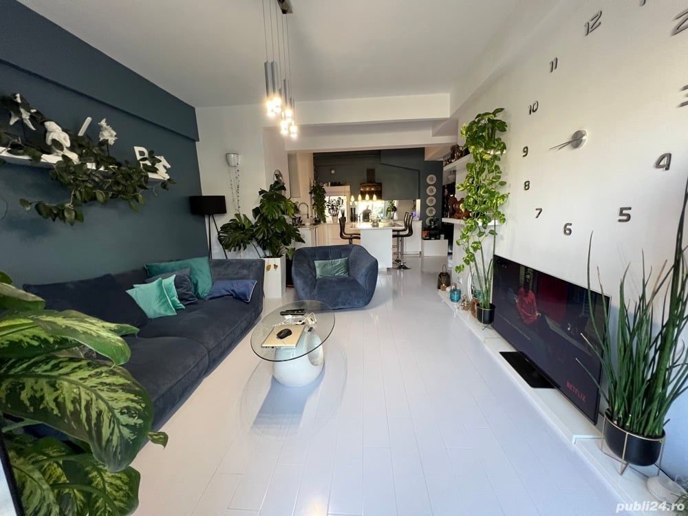 Vanzare Apartament tip Penthouse 3 camere - Zona Magheru - Universitate - Terasa - Poză 1