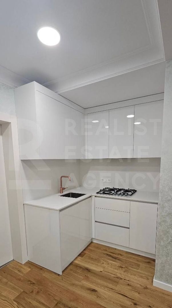 Chirie, apartament, 1 odaie + living, str. Liviu Deleanu, Buiucani - Poză 5