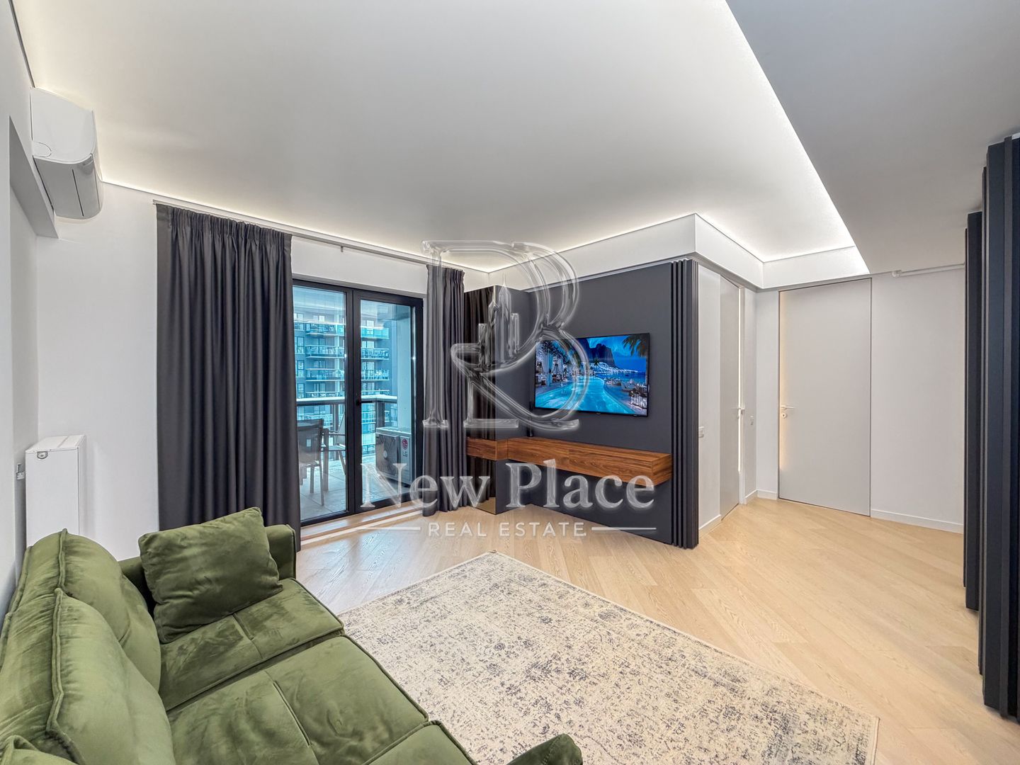 [VIDEO] CORTINA NORTH | Apartament deosebit | Vedere libera | Terasa 10 mp | Lux - Poză 2